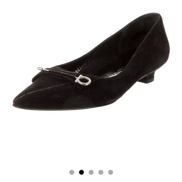 Salvatore Ferragamo black suede pumps - Picture 2 of 6